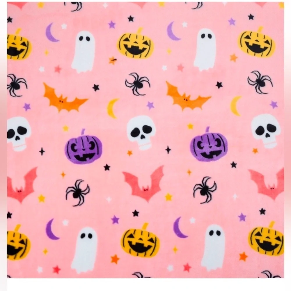 Halloween Lounge Throw - 60 x 70